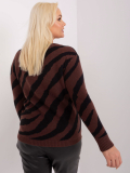 Dámsky sveter pruhovaný plus size s okrúhlym  výstrihom Lorenza PM-SW-PM785.23X