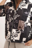 Krátka vzorovaná bunda s kapucňou Fantilia