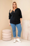 Bavlnená oversize blúzka s gombíkom vo výstrihu model 8075 