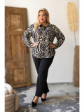 Elegantná blúzka s dlhým rukávom plus size Adley so zebrovaným vzorom